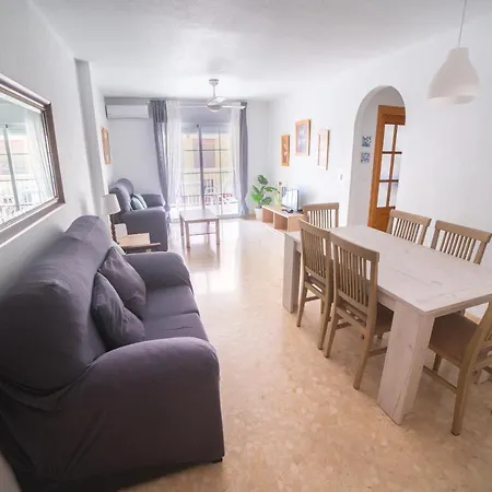 Con Piscina Y Terraza A 50 Metros De La Playa شقة *